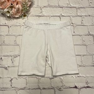 🌸 Cat & Jack White Biker Shorts